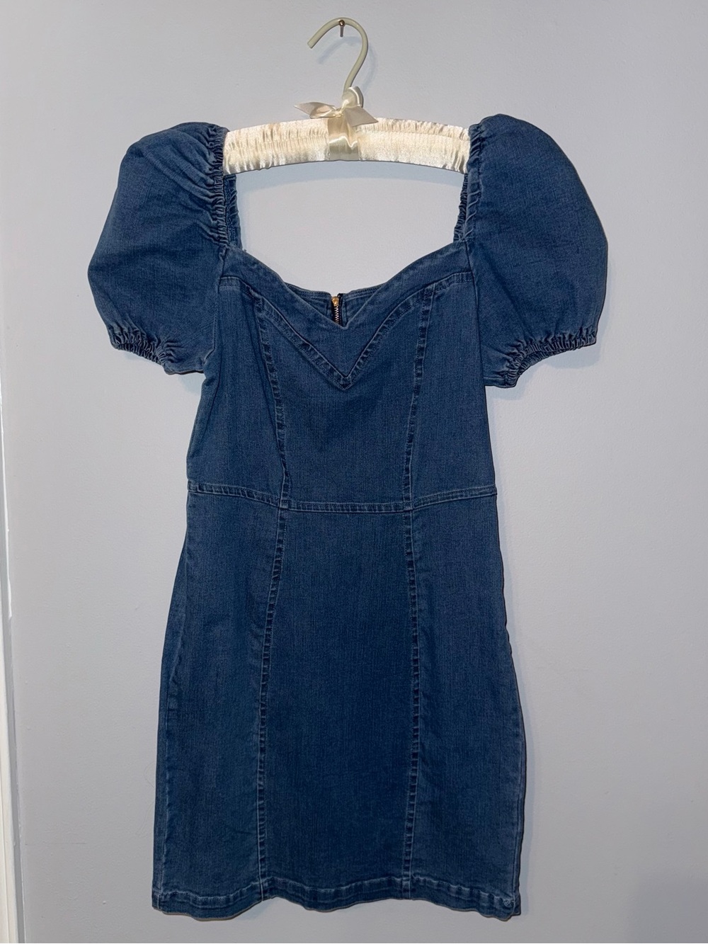 NWT Windsor Denim Puff Sleeve Mini Dress Size Small